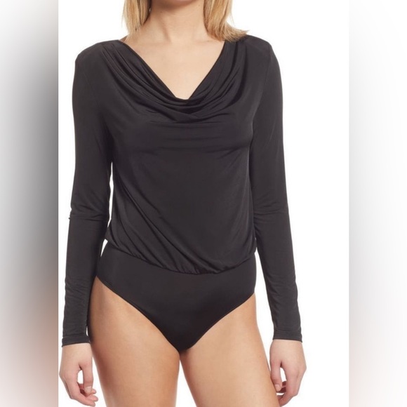 WAYF Women's Black Solano Ruched Draped Cowl Neck Shoulder Pad Bodysuit Size S. - Picture 2 of 10